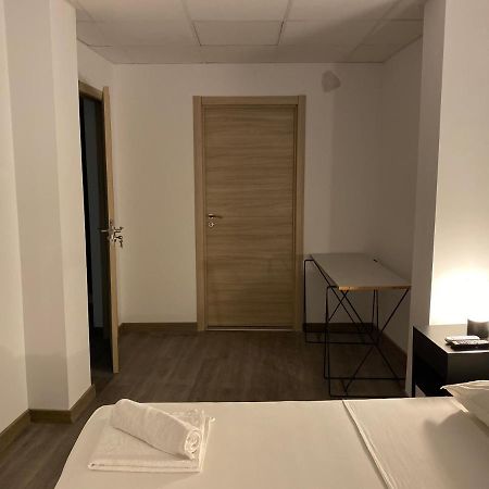 Shanti Rooms Valencia Bagian luar foto